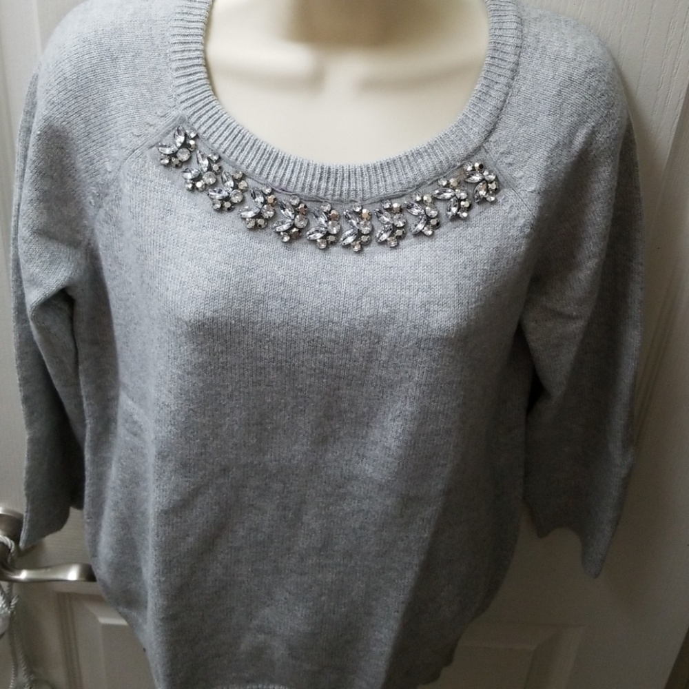NWT, grey sweater with Embellishments gorgeous